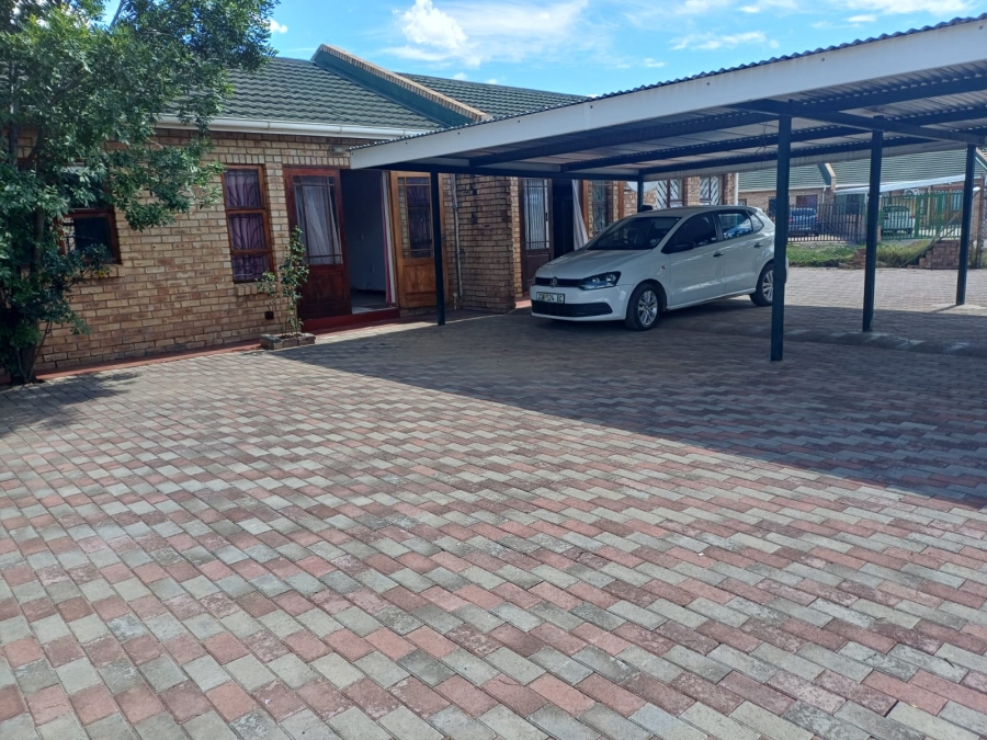 To Let 3 Bedroom Property for Rent in Westbourne Eastern Cape